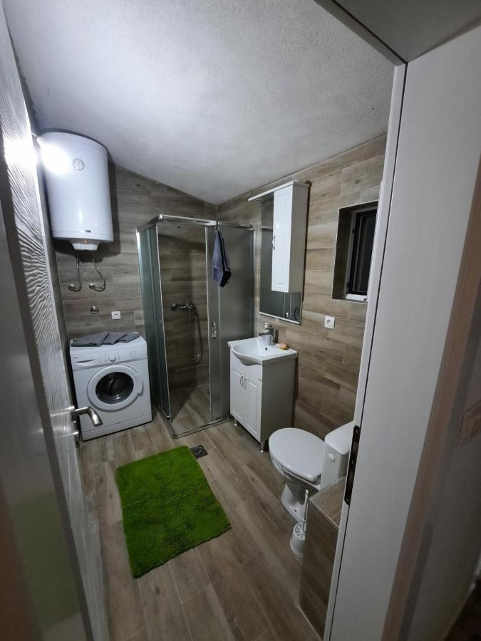 Apartmani Emma Котор Экстерьер фото