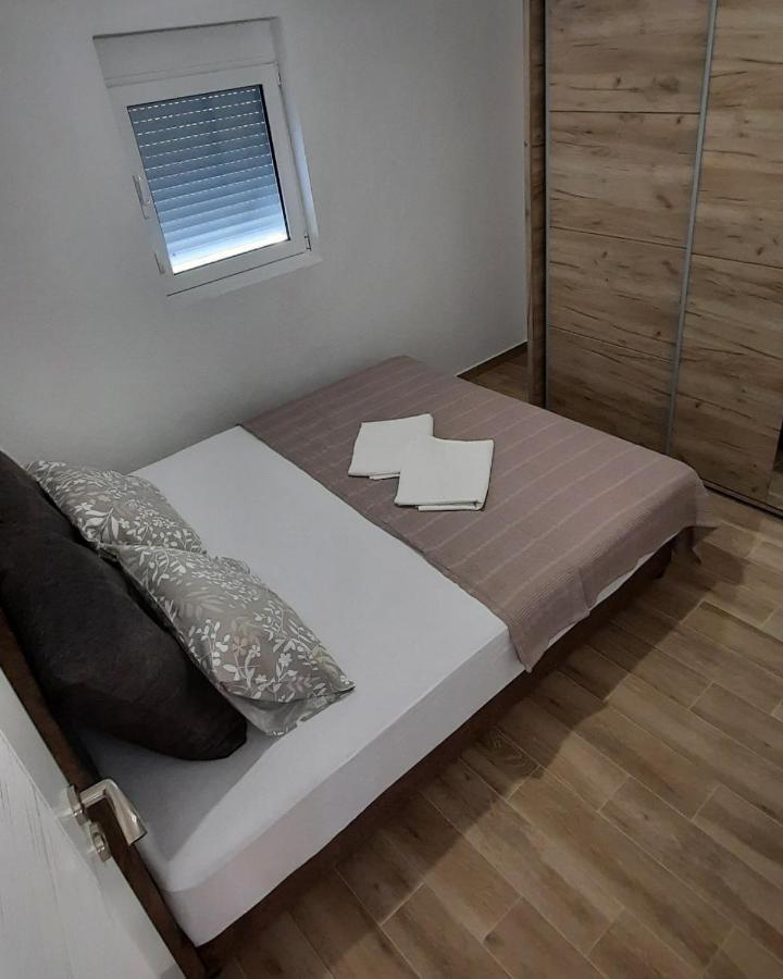 Apartmani Emma Котор Экстерьер фото