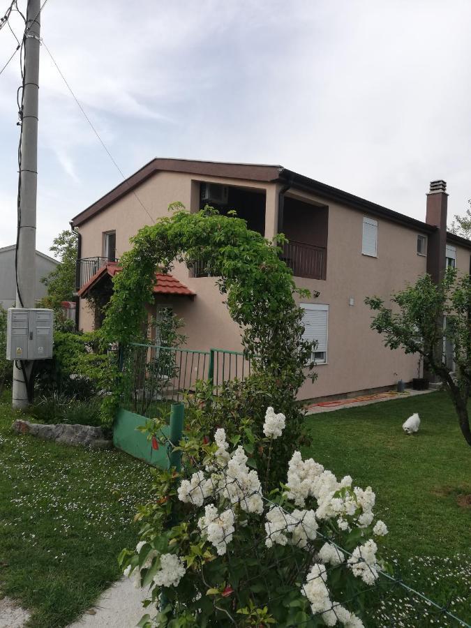 Apartmani Emma Котор Экстерьер фото
