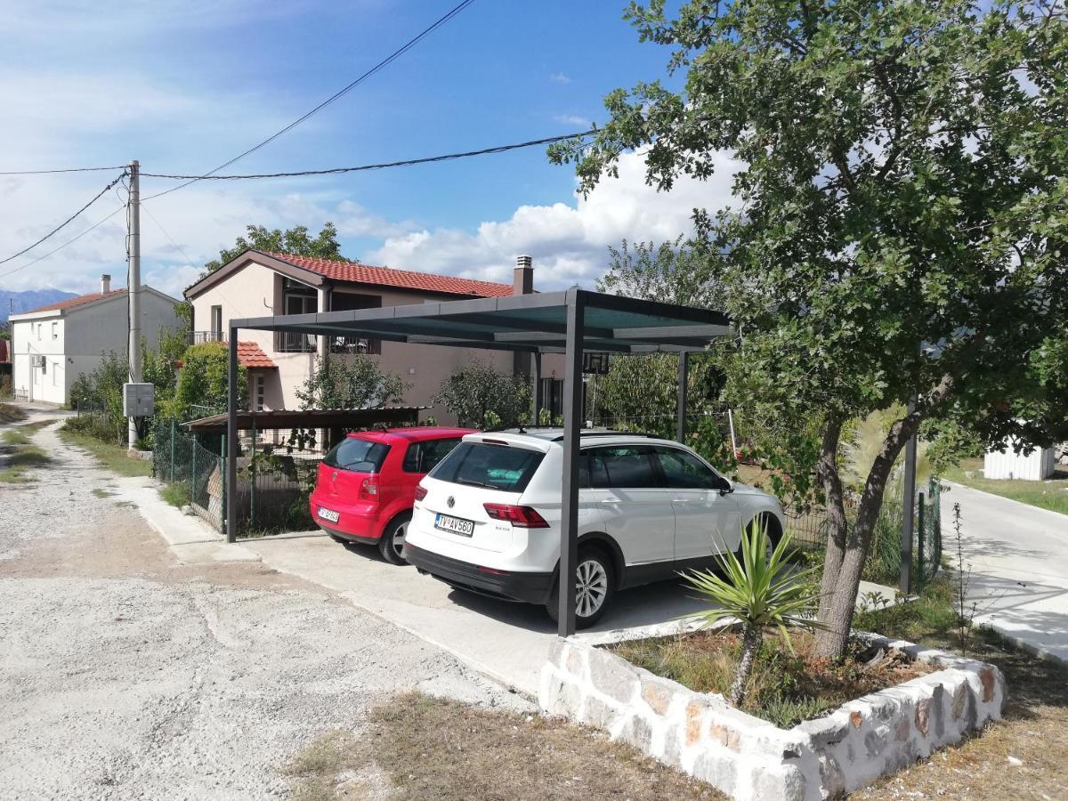 Apartmani Emma Котор Экстерьер фото